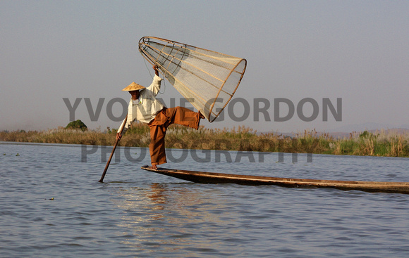 108 Burma - An Intha fisherman, Inle Lake, Burma (Myanmar), photo by Yvonne Gordon